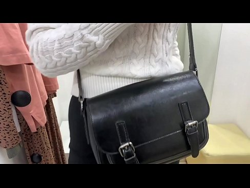 ❤️ Олон нийтийн мастурбация нь залуу гичий FeralBerry нь шодой нь тохируулагч өрөөнд ❤️❌ Хөөрхөн порно манайд ☑